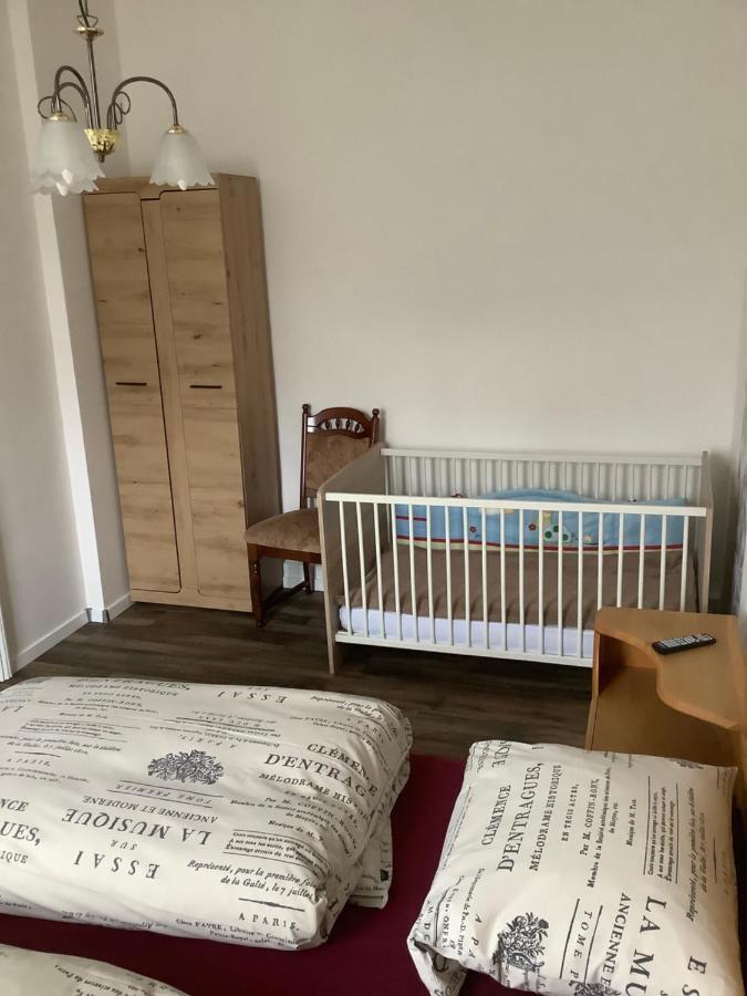 Schoene Ferienwohnung Άιζεναχ Εξωτερικό φωτογραφία