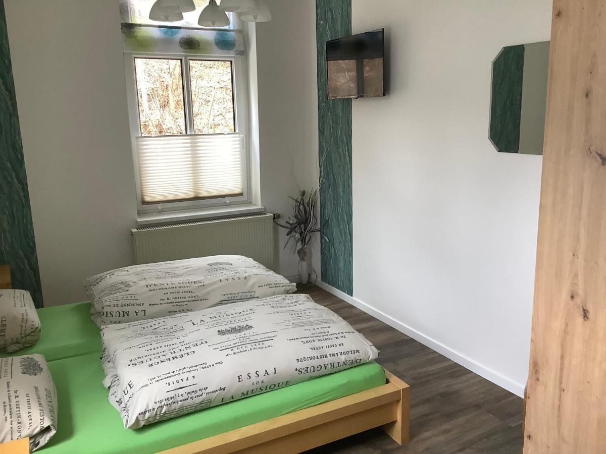 Schoene Ferienwohnung Άιζεναχ Εξωτερικό φωτογραφία